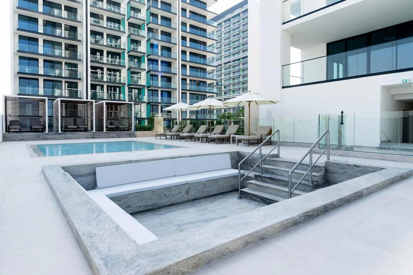 Charming Studio Apt In Jvc With Balcony Dubai 0*,